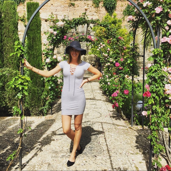 Katelyn - Picture 3 of 4